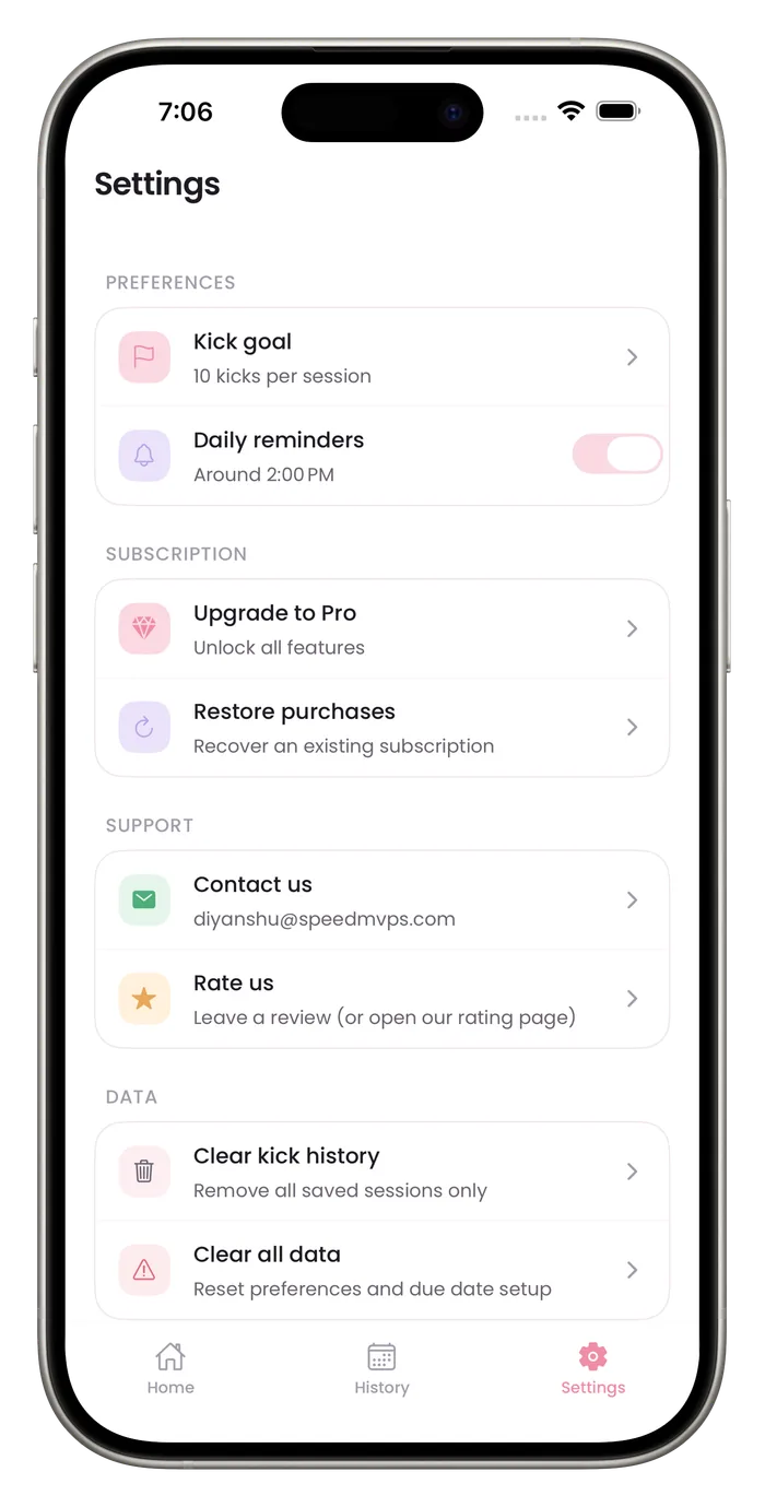 Bumpi Kicks Settings screen with a kick goal of 10 per session, a daily reminder around 2:00 PM, and data controls